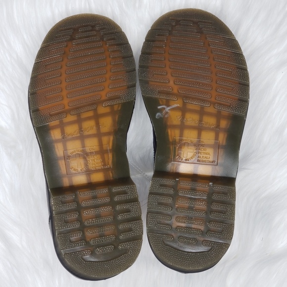 Dr. Martens 8053 Black Leather Oxford, Mens Size 8 - Picture 7 of 8